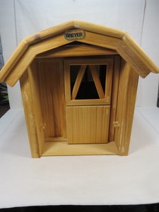 Breyer Traditional Single Stall Barn W Mat Retired 313 Great