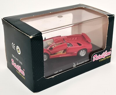 Detail 1/43 - Lamborghini Diablo S Red 80's Supercar 111 Diecast