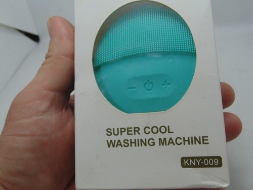SILICONE ELECTRIC Facial Skin Cleaner Super COOL WASHING MACHINE KNY-009 - Picture 9 of 12