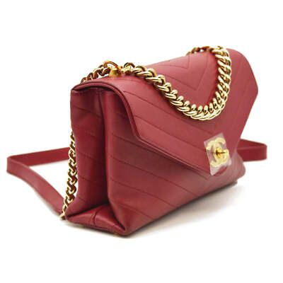 CHANEL クラッチバッグ　シェブロン CHANEL Calfskin Chevron Stitched Small Coco Flap Bag Red | eBay