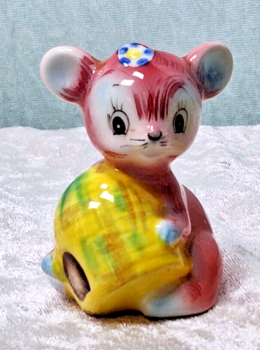 Vintage PY Honey Bears Salt & Pepper Shakers Holding Honey Pot Japan 3" - Picture 9 of 16