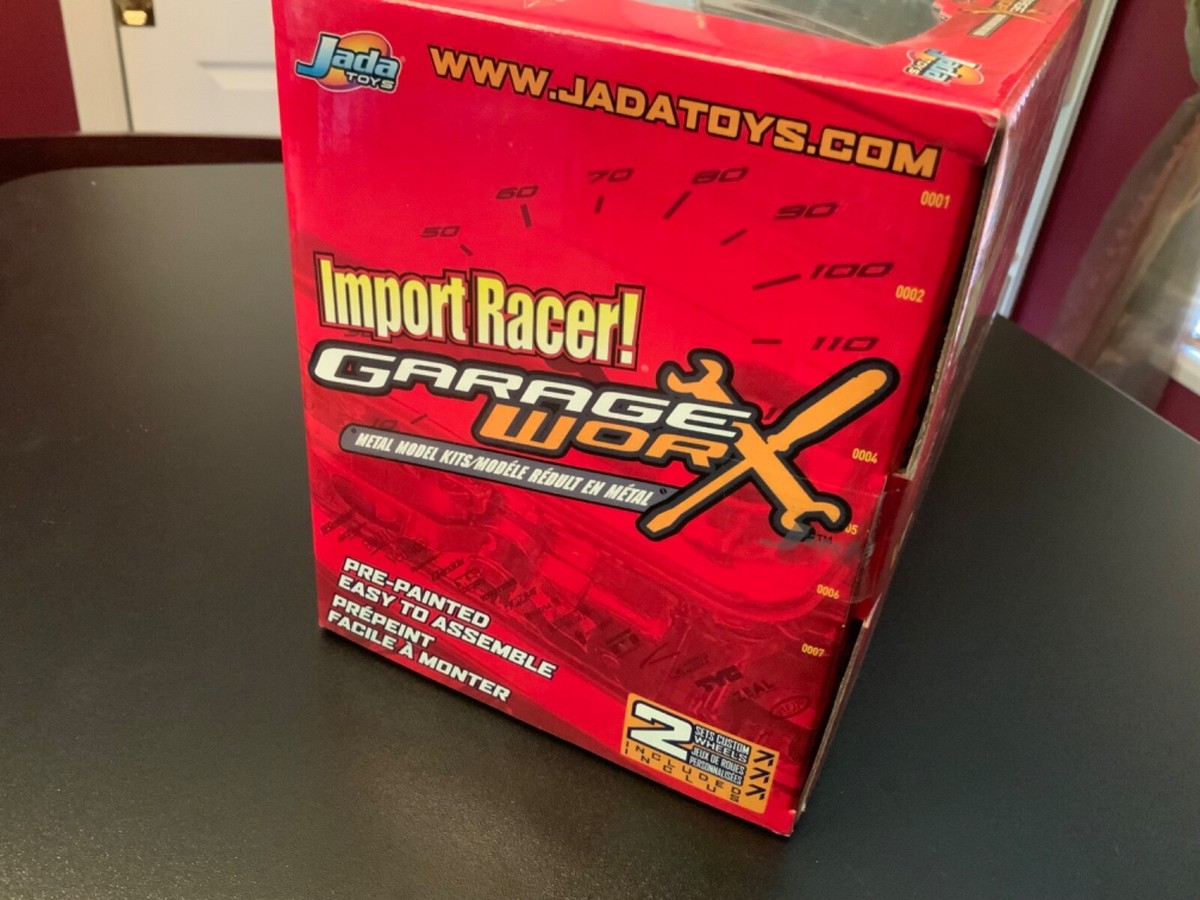 JADA IMPORT RACER GARAGE WORX -1:24 MAZDA RX-8 WITH 2 SETS OF