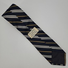 Robert Talbot Hand Sewn for Gary Lund Navy Blue Striped 100% Silk Necktie 57x3