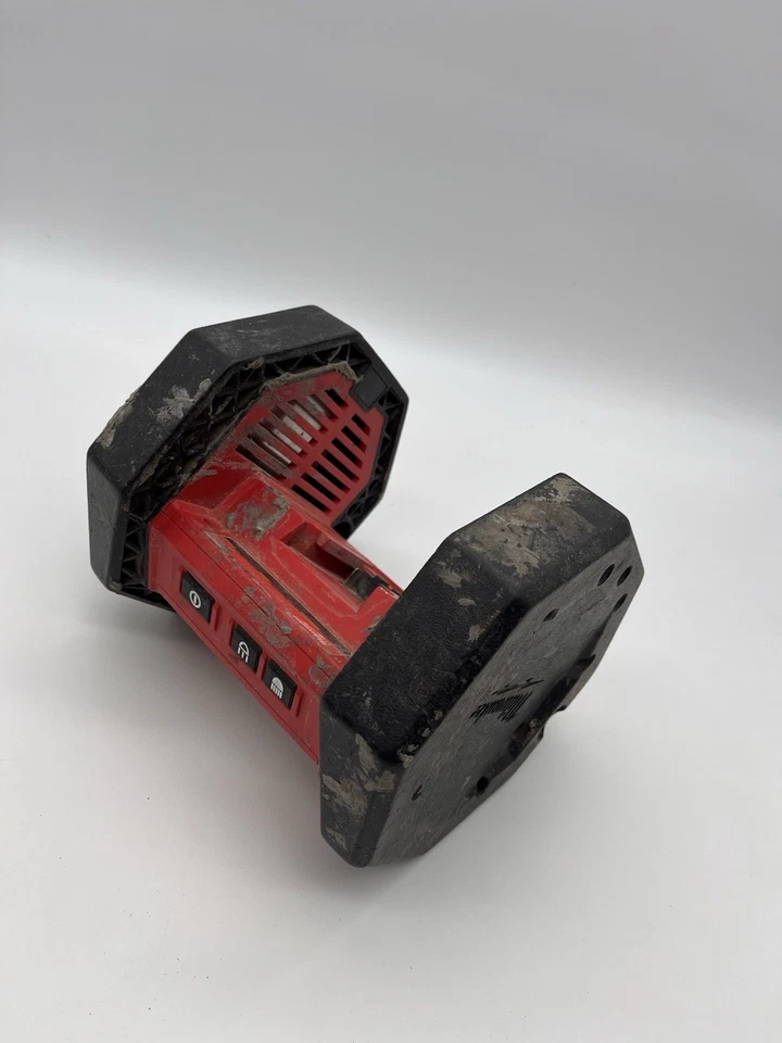 Milwaukee M18 Flood Light Portable Work Light – Used - Image 3 of 4