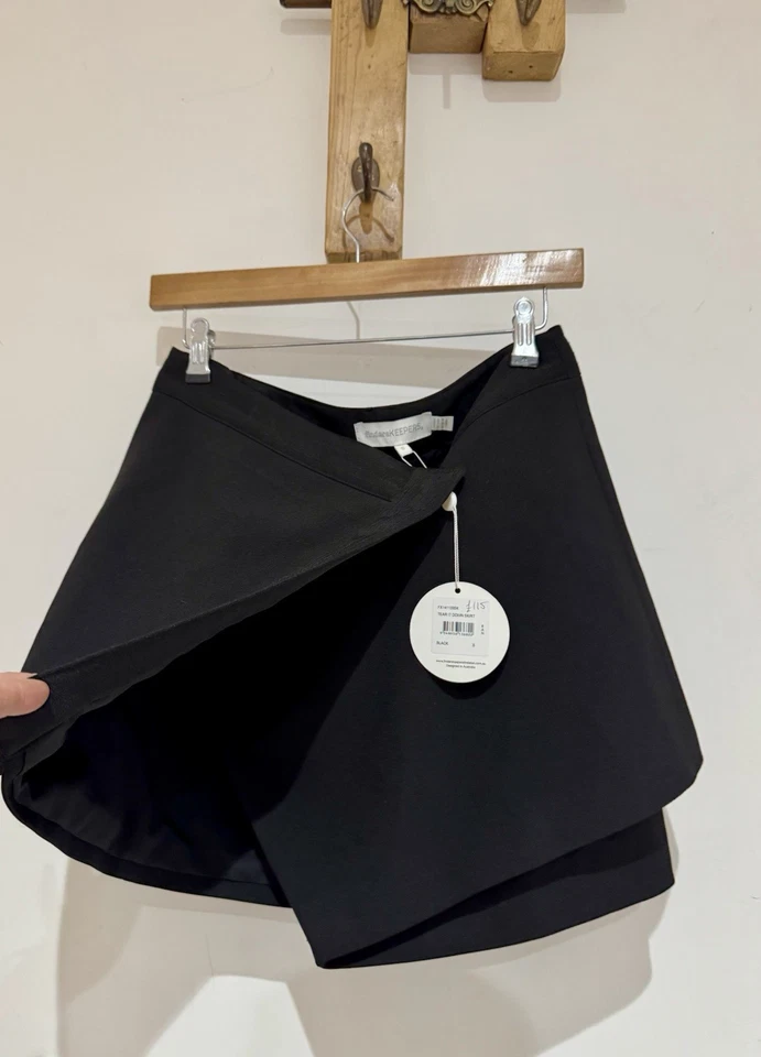 NWT Finders Keepers Australia Tear It Down Black Asymmetric Mini Skirt £115 Sz S - Image 3 of 4