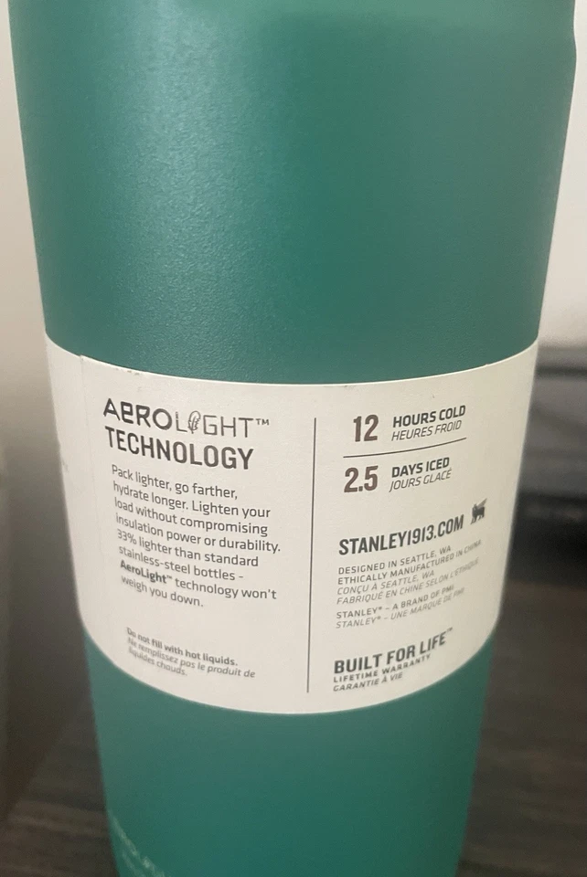 Stanley Water Bottle 24oz Green Aerolight Iceflow Bottle - Image 4 of 4