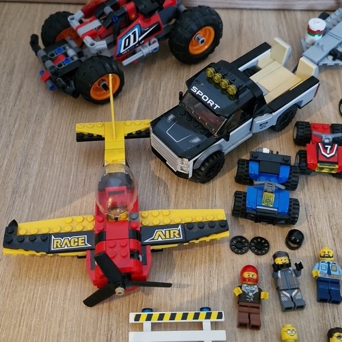 Lego Bundle Cars Plane 9 Figures And Accessories No Box Instructions Read - Picture 10 of 12