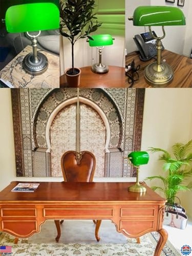 Newrays Elegant Green Glass Bankers Desk Lamp with Pull Chain Switch - Plug-In - Picture 2 of 6