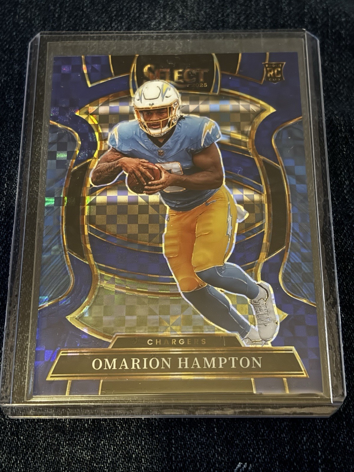 2025 Panini Select - Concourse Omarion Hampton #2 Blue Prizm /249 (RC) Chargers
