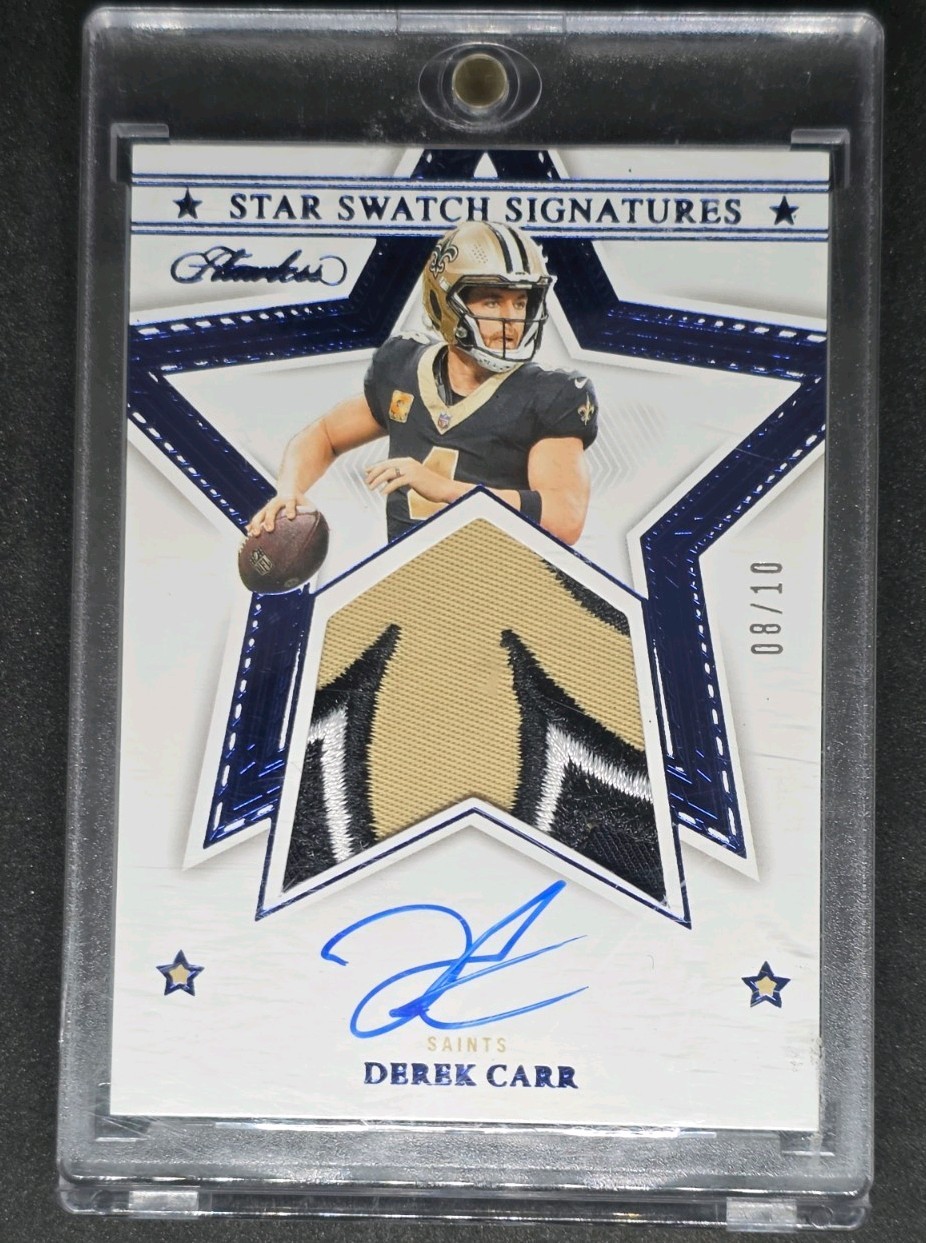 2023 Panini Flawless - Star Swatch Signatures Derek Carr #SS-DCA /10 (AU, MEM)