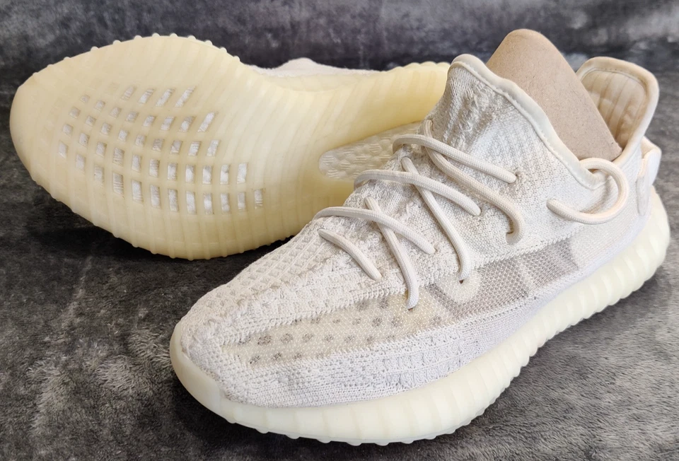 Adidas Yeezy Boost 350 V2, HQ6316 Bone Cream, Trainers, Size UK 6/ EU 39 1/3 VGC - image 3 of 4