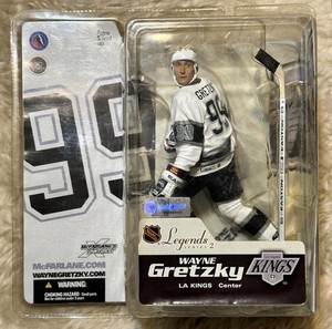 Wayne Gretzky- Los Angeles Kings - NHL - Legends Series 2 - Action Figure