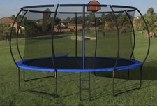 Trampoline 14ft w Enclosure New - New in Box