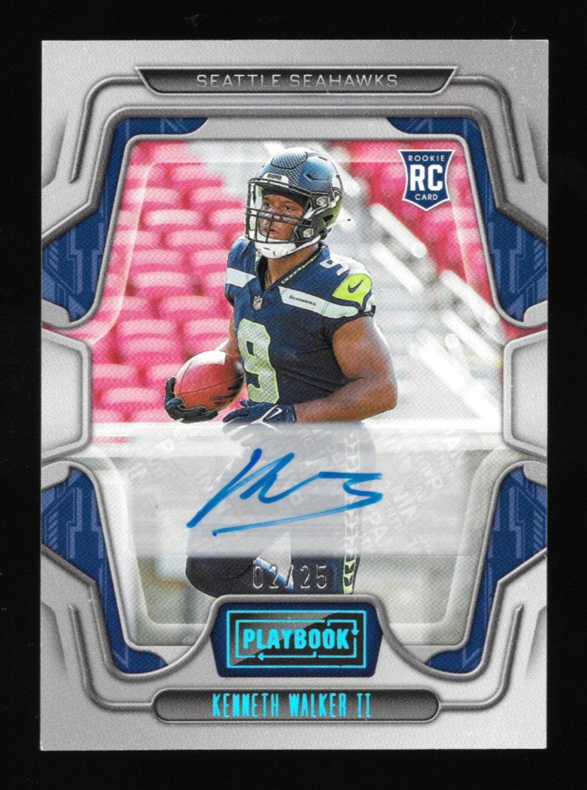 2022 Panini Playbook #118 Kenneth Walker III Platinum /25 RC Rookie Auto