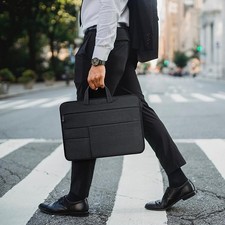 NWOT Padded Water-resistant Laptop Computer Carrying Case with Plush Interior