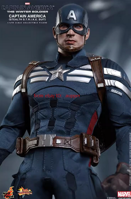 Hot Toys MMS243 1/6 Captain America & Steve Rogers Collectible