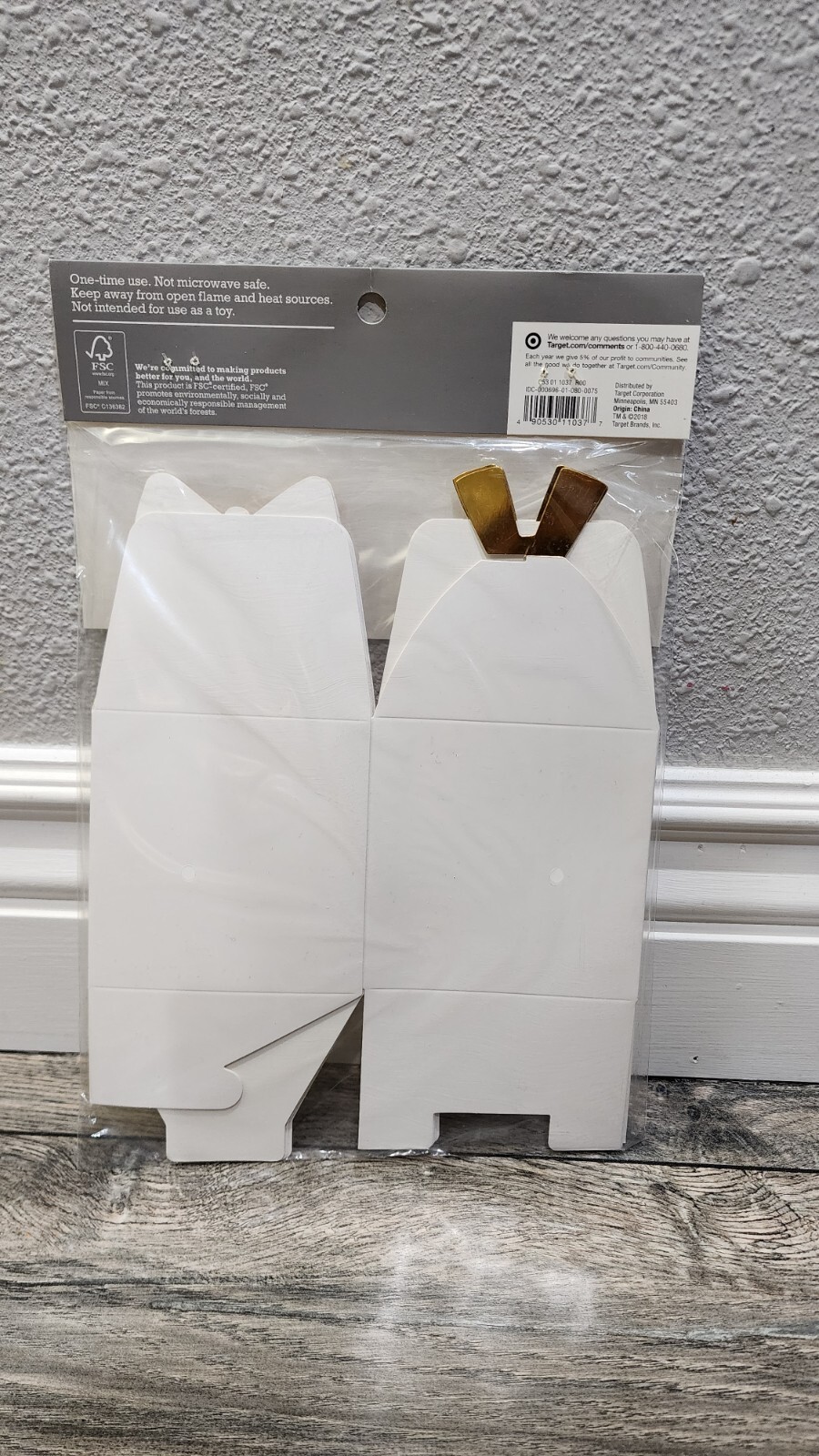 Elegant Party Treat Favor Boxes 5 Count/Pack Sz 4x4&nbsp;Spritz White and Gold