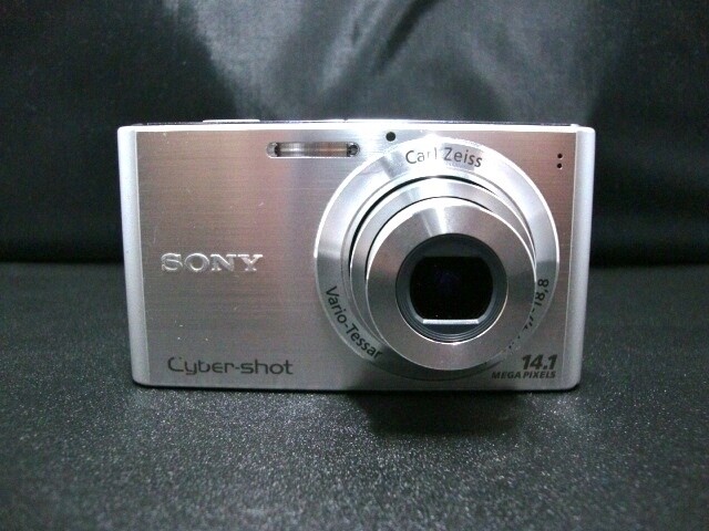 SONY Cyber-shot DSC-W320 Compact digital camera silver