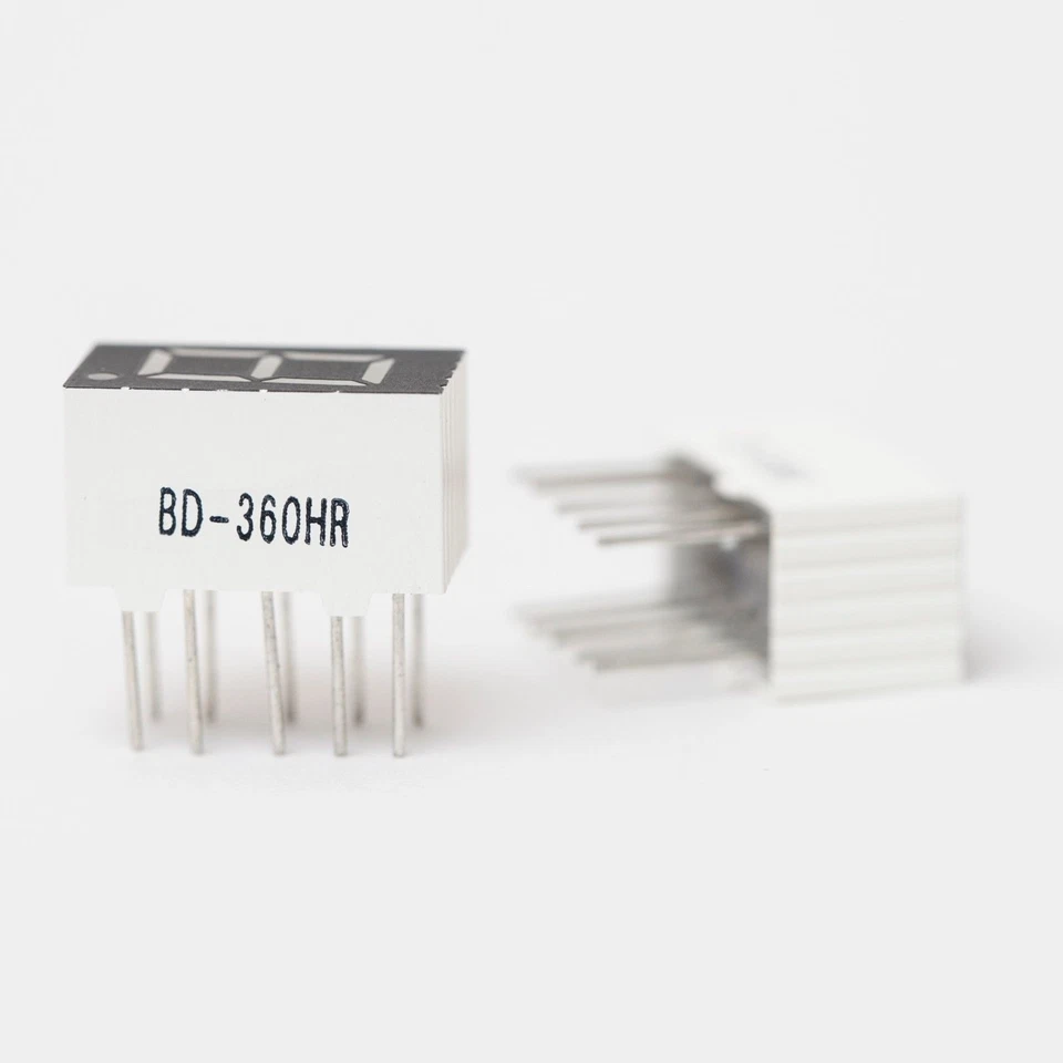 50pcs Red 0.358" 7 Segment Numeric LED Display Common Anode 10 Pin - Image 2 of 4