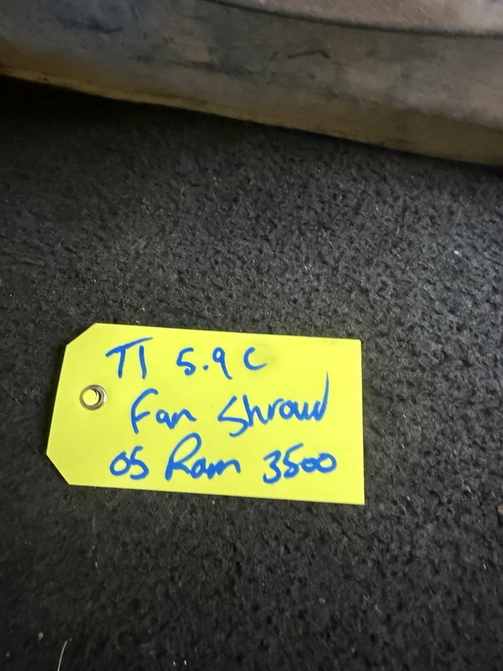 Cubierta de ventilador Cummins 5,9/6,7 L 55056980AA fabricante de equipos originales Dodge Ram 2500 3500 2005-2009 Foto 2 de 4