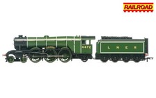 Hornby R3284TTS RailRoad LNER A1 Class 37411 4472 Flying Scotsman Era 3 Loco