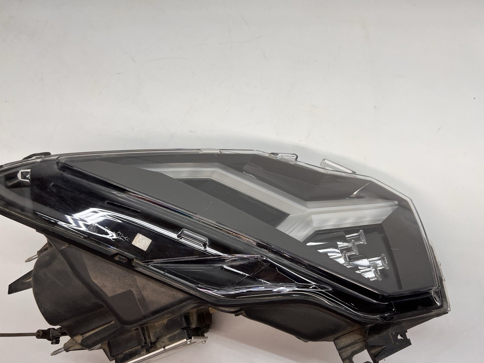 LAMBORGHINI AVENTADOR DRIVER LH LEFT SIDE HEADLIGHT OEM 471941003H