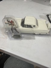 Revell 125 Scale American Graffiti Mysterious Blondes 1956 Ford T-bird Diecast Revell 125 Scale American Graffiti Mysterious Blondes 1956 Ford T-bird Diecast