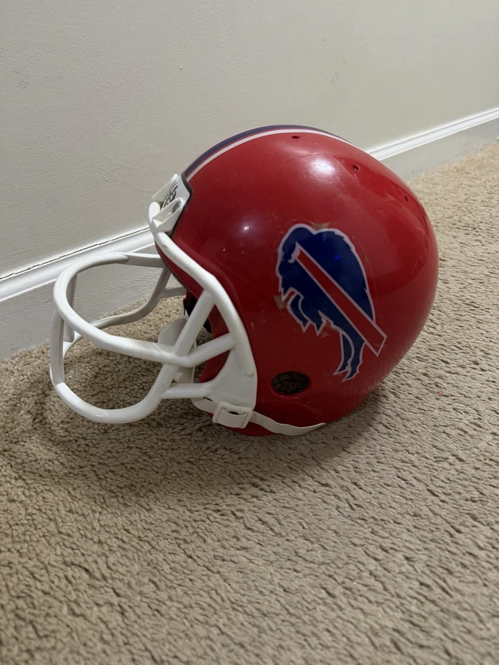 老式Buffalo Bills Hutch大号红色NFL青少年尺寸复制品头盔 — 第 2/4 张图片