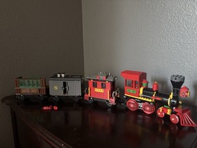 LEGO Toy Story: Western Train Chase (7597)