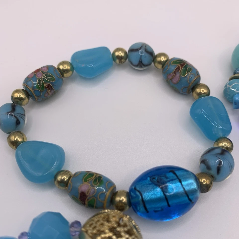 Lote de cuatro pulseras con cuentas azul verde aguamarina flor elástica porcelana cloisonné Foto 4 de 4