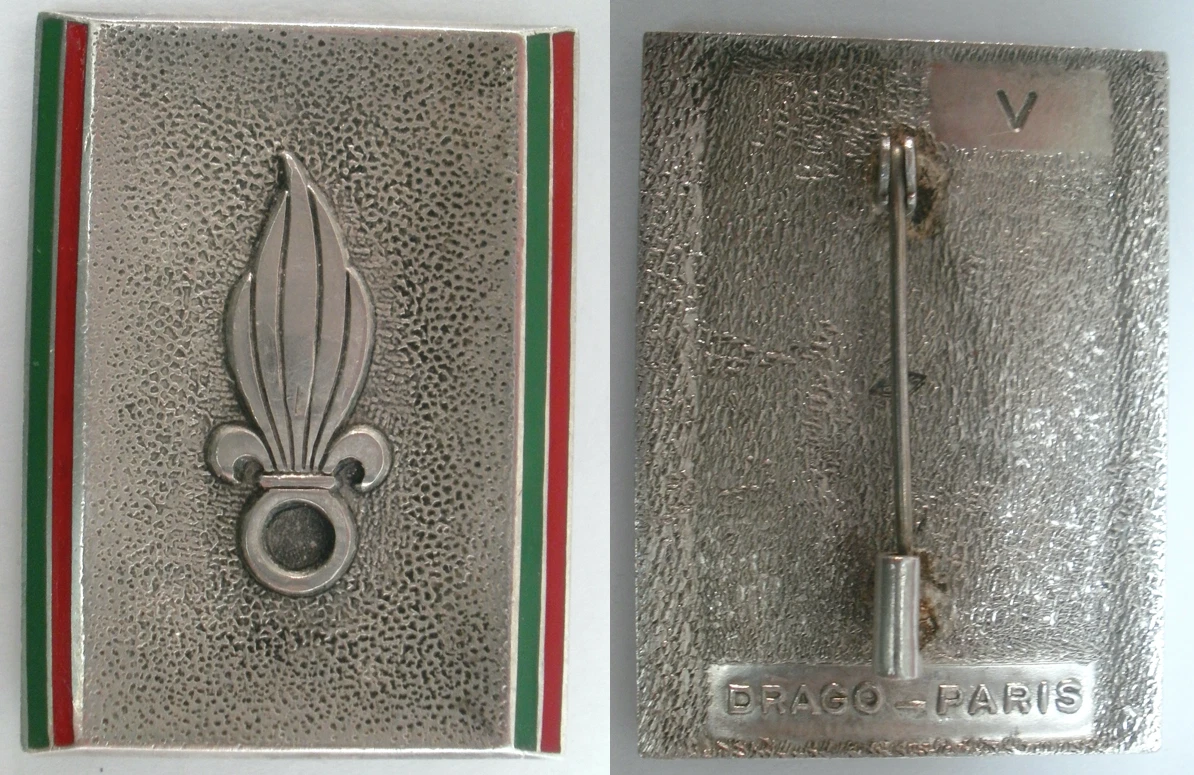 Insigne Original émaillé AFN - Ecole ABC Cavalerie Hussein Dey - Algérie 1950-60