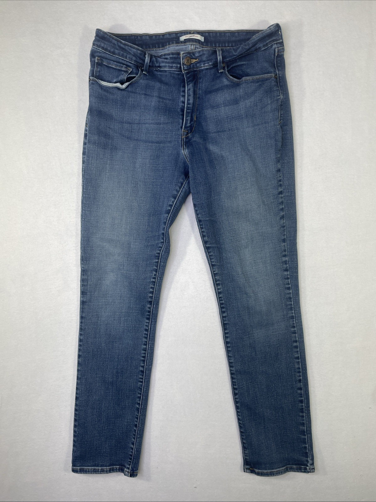 Levi's Mid Rise Skinny Women's 16M Blue Jeans Medium Wash (32x29)