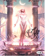Paris Hilton signed 8x10 Photo Infinite Icon JSA Authentication