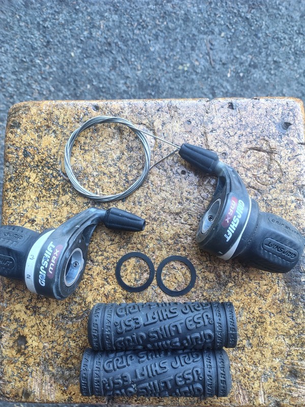 Sram MRX 204-80/10 3x8 Speed Shimano Compatible Gripshifters * please read*