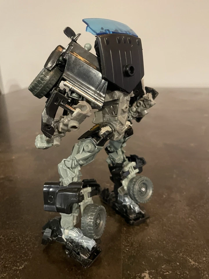 Transformers Dark Of The Moon DOTM Voyager Class MechTech IRONHIDE Hasbro 2011 Foto 4 de 4