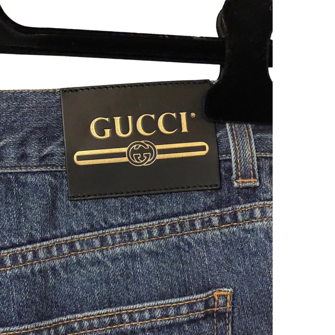 デニム・ジーパン GUCCI Women Denim Pants 812268XDC5F 4100 Navy Wide leg denim pants in dark blue | GUCCI® US