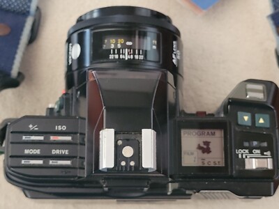 Minolta  7000  Pr. Back 70 Spiegelreflexkamera  mit 2 Objektiven Und 4 Filmen 