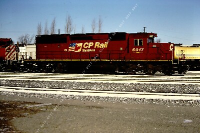 Canadian Pacific CPR SD40-2 CP 6017   Original Kodachrome Foto Dia
