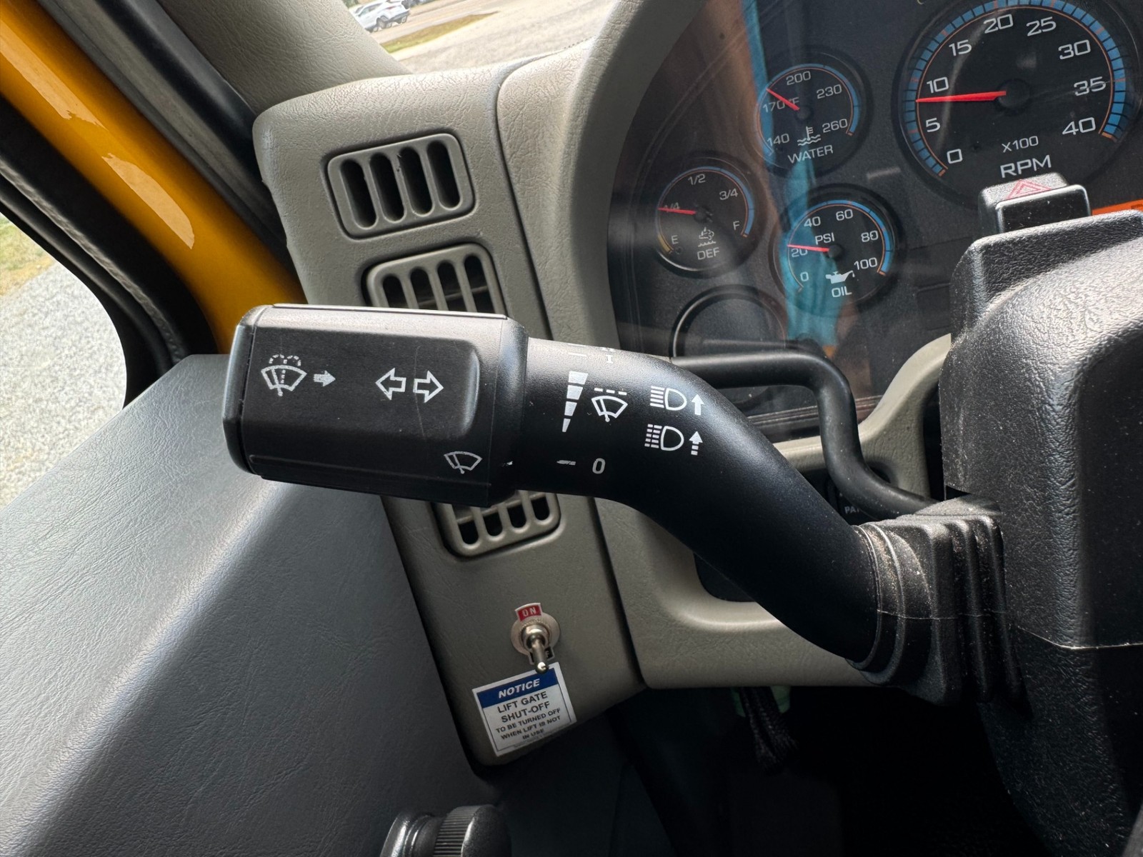 2019 International CA61-187 CONV CAB TRUCK 4X2 6.7L 430 thumbnail 38