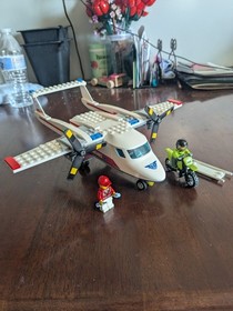 Lego City Set 60116 Ambulance Plane (Retired)