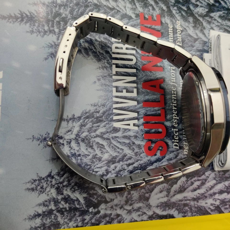 Orologio Casio Edifice EFR-556 DY Con Funzione Di Cronografo Blu - Immagine 4 di 4