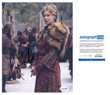 Pollyanna McIntosh 'Vikings: Valhalla' Signed 8x10 Photo 'Queen' ACOA