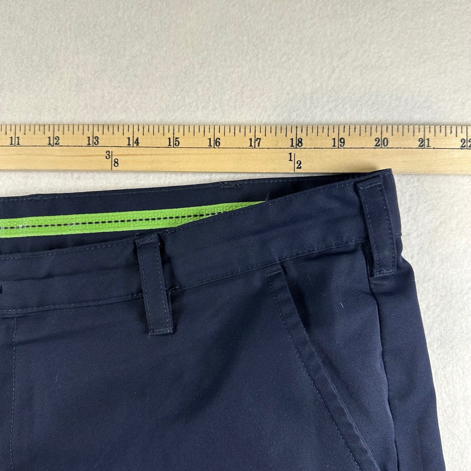 IZOD Golf Mens Navy Blue Flat Front Performance Shorts Size 40 4565233 image 2