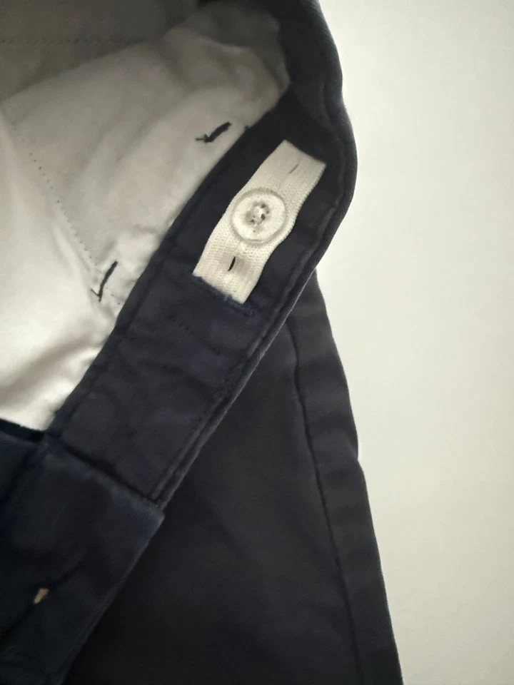 VINEYARD VINES navy blue cotton bermuda shorts Boy's 12 Adjustable waist - Image 3 of 3