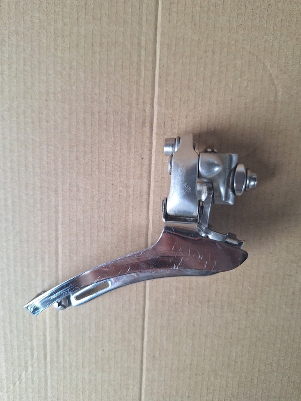 Shimano 105 FD-5501 Front Derailleur 2x9-Speed Bolt-On
