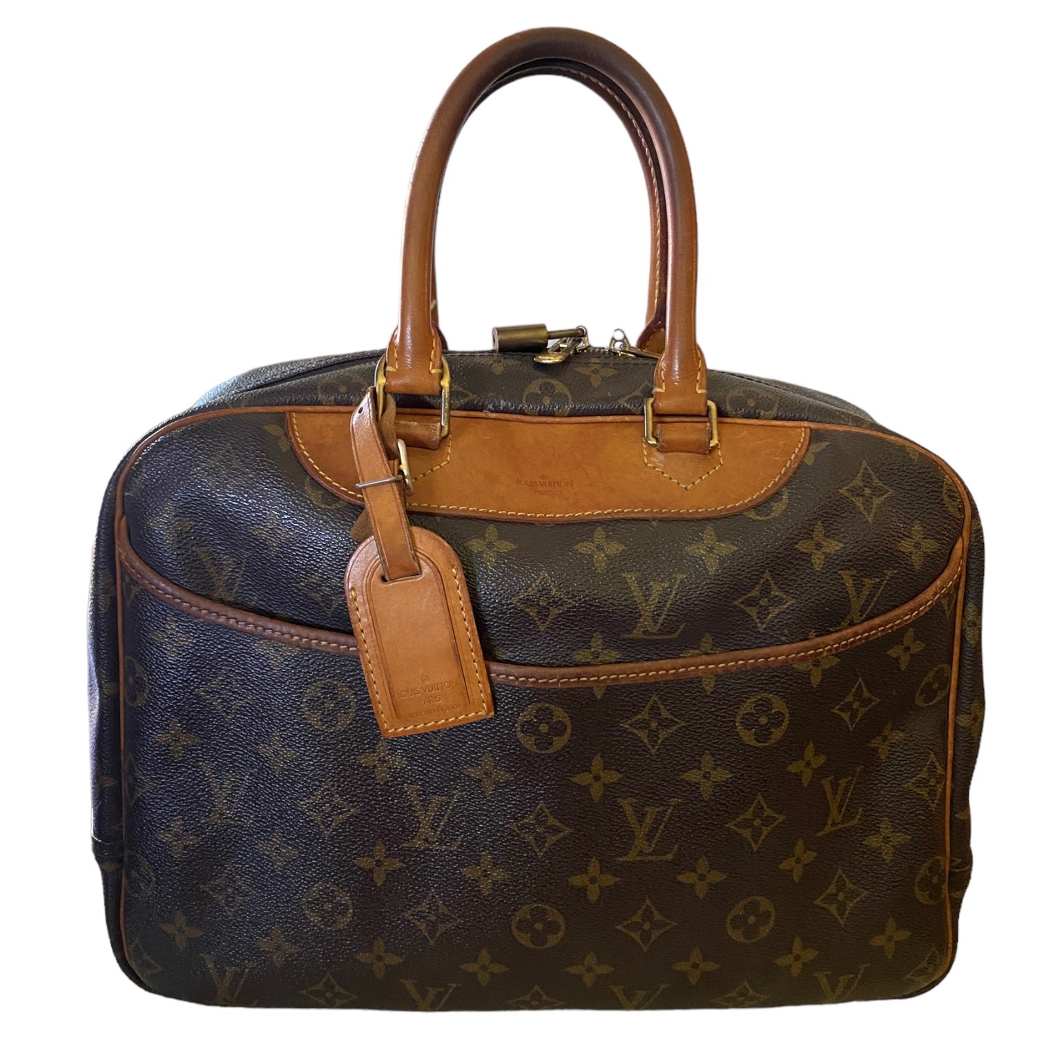 Louis Vuitton Authenticated Monogram Deauville Lu… - image 1