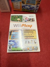 Wii Play with Bonus Wii Remote Nintendo Wii 2007 Mint