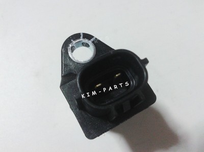あにょん New Denso Crankshaft Position Sensor 029600-0570 for Isuzu