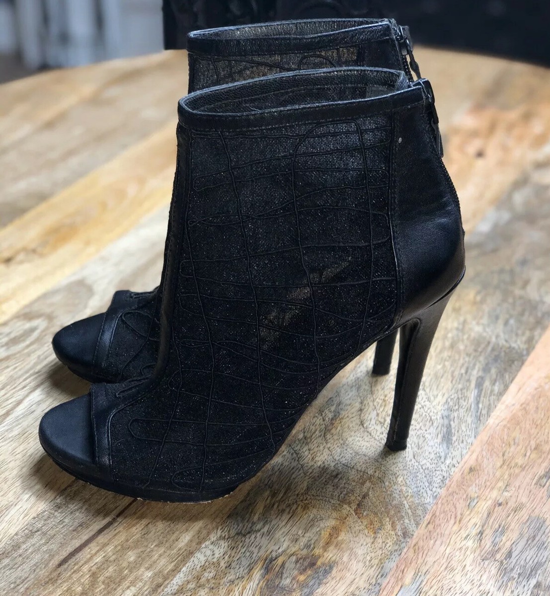 Vince Camuto Black Leather Zipper Mesh Stiletto Pump Heels Size