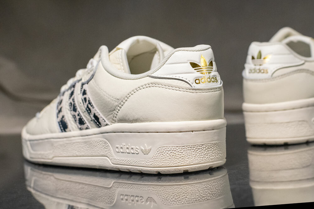 Size 9 - adidas Rivalry Low Animal Print Stripes W for sale